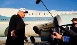 Trump sobre medios de comunicación. / Foto: AFP.