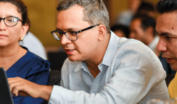 Universidad Nacional abre concurso docente en Derecho y Ciencias Políticas