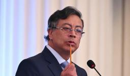 "Me opongo a que acaben la vida y hago política la ciencia": Petro.