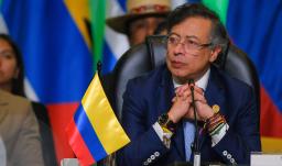 "No hemos endeudado a la Nación para financiar programas": Petro