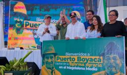 Pdte. Petro entregó 5.300 hectáreas en Puerto Boyacá