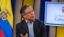 Petro denuncia que Thomas Greg & Sons no ha entregado las claves de los pasaportes ya expedidos