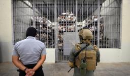 Presidente Petro cuestiona modelo de seguridad de Bukele: Tener un 36% de inocentes presos, es un crimen contra la humanidad”