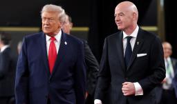 Trump y Gianni Infantino. / Foto: AFP.