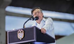 Abelardo de la Espriella: Petro pide investigar contratos