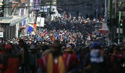 Protestas en Bolivia: gobierno expulsa a embajadora colombiana tras propuesta de Petro