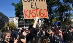 Recortes desatan protestas en Chile. / Foto: AFP.
