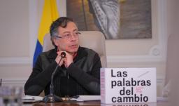 Presidente Petro desmiente versiones sobre supuestas órdenes para detener operaciones militares