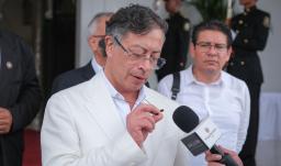 "Cambiarán la política del amor por la vendetta": Petro