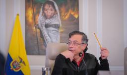 Pdte. Petro agradece a Karol G por su carta a De la Espriella