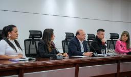 Proceso de empalme: Comité rechaza que sea un juicio