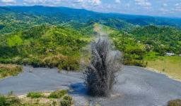 Autoridades confirman que no hubo pérdidas humanas tras erupción de volcán de lodo en Urabá
