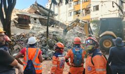 Colombia sigue atendiendo la emergencia tras el sismo: 281 personas muertas y 379 desaparecidos. Foto: Defensa Civil.