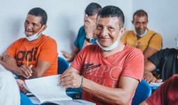 Más allá de las letras: el reto de alfabetizar a millones de colombianos