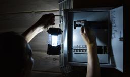 Colombia priorizara el consumo interno de energía para evitar un apagón eléctrico