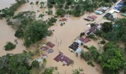 Lluvias causan inundaciones y emergencias en el Caribe