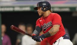 Harold-Ramirez-cachorros.jpg