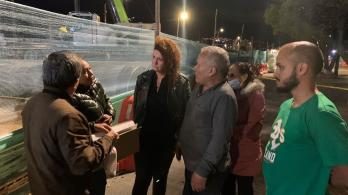 Concejala denuncia incumplimientos en obras Av. Primero de Mayo que afectan a residentes de la zona