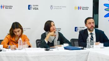 Colombia crea mesa de donantes para impulsar transición climática