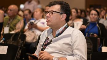 Gerente de RTVC, Hollman Morris, en Congreso de Medios Alternativos