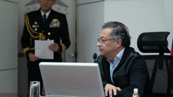 Petro en el PMU de paro de camioneros. / Foto: Presidencia de la República.