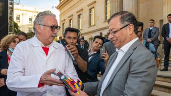 Presidente Gustavo Petro en proceso para aceptar la Reforma a la Salud.