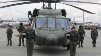 Policía Nacional de Colombia recibe 4 helicópteros Black Hawk