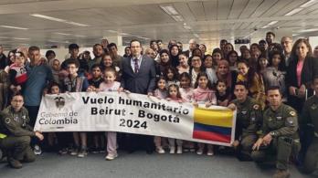 Repatriación de colombianos en el Líbano. / Foto: X Gustavo Petro.