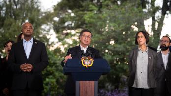 Gustavo Petro con Susana Muhamad hablando de cambio climático
