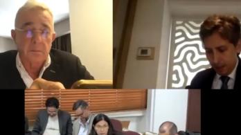 Audios de exparamilitar en el juicio contra Álvaro Uribe Vélez. / Foto: Pantallazo de juicio.