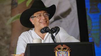 El Presidente propuso transformar el concepto mismo de los centros penitenciarios, para que estos se conviertan en espacios de educación, trabajo y reconstrucción del proyecto de vida. / Foto: Presidencia de la República.