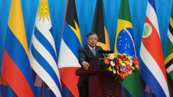 "¿Quieren hundir la reforma pensional con mentiras?": Presidente Petro