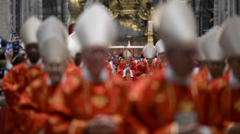 ¿Por qué los papas cambian de nombre al asumir el pontificado?