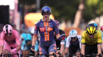 Sorpresa en el Giro: triunfo de van Uden en la cuarta etapa