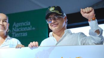 La hacienda, propiedad del exdiplomático Carlos Arturo Marulanda, fue durante décadas objeto de disputa entre las familias campesinas que reclamaban su derecho legítimo sobre la tierra. / Foto: Presidencia de la República.