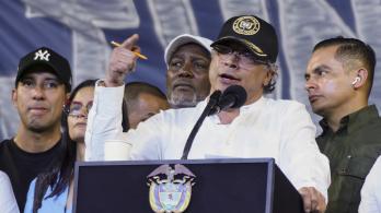 Presidente anuncia que convocará Asamblea Nacional Constituyente