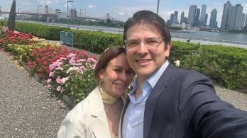 "Necesita un milagro": esposa de Miguel Uribe pide continuar las oraciones