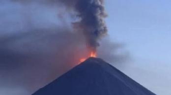 Erupción de volcán en Rusia. / Foto: Sputnik.
