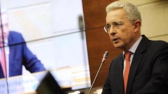 Álvaro Uribe condenado a nueve años de prisión domiciliaria 