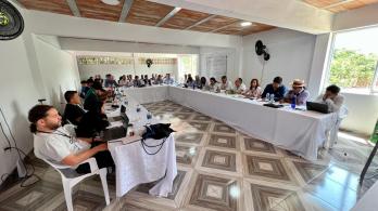  reunión entre las delegaciones del Gobierno nacional y del EMC de las FARC-EP