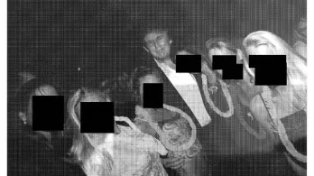 Demócratas divulgaron fotos de Trump con Epstein.