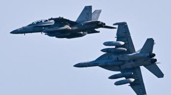 EE. UU. iniciará operación aérea en Manta pese al rechazo popular a bases militares extranjeras en Ecuador 