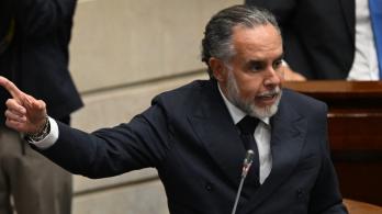 Benedetti dio más detalles de la emergencia económica. / Foto: AFP.