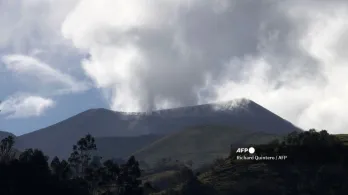 Se mantiene la alerta naranja en el Volcán Puracé.