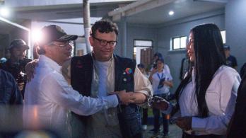 Petro y Hollman Morris pusieron en marcha nuevos estudios de RTVC.