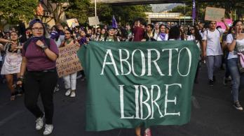 Más de 213.000 abortos seguros: el balance a cuatro años de la despenalización en Colombia
