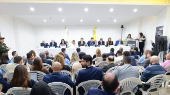 CNE no definió participación de Iván Cepeda en la próxima consulta.