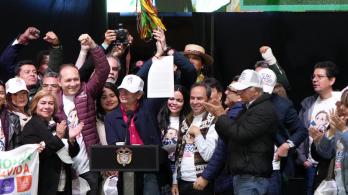 Petro envía al Consejo de Estado decreto de salario vital sin cambios.