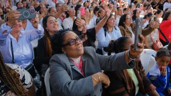 Petro ordenó acelerar vinculación de madres comunitarias al ICBF.