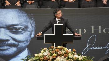 Presidente Petro llama a un "pacto por la paz de la humanidad" en el funeral de Jesse Jackson